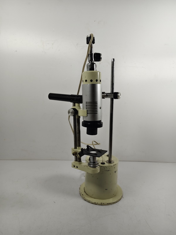 aparato cientifico proyector medico laboratorio ensenanza metal 43x35x22 1u